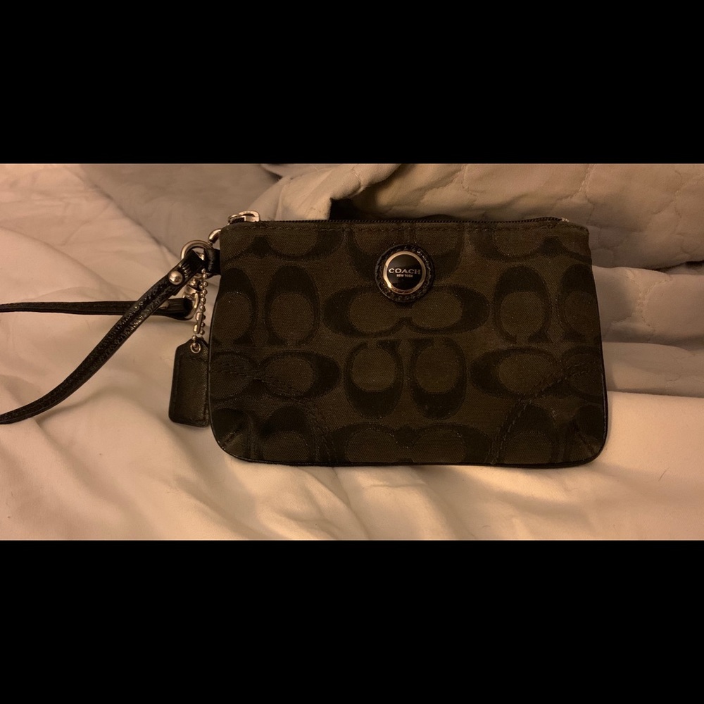 Coach wristlet small